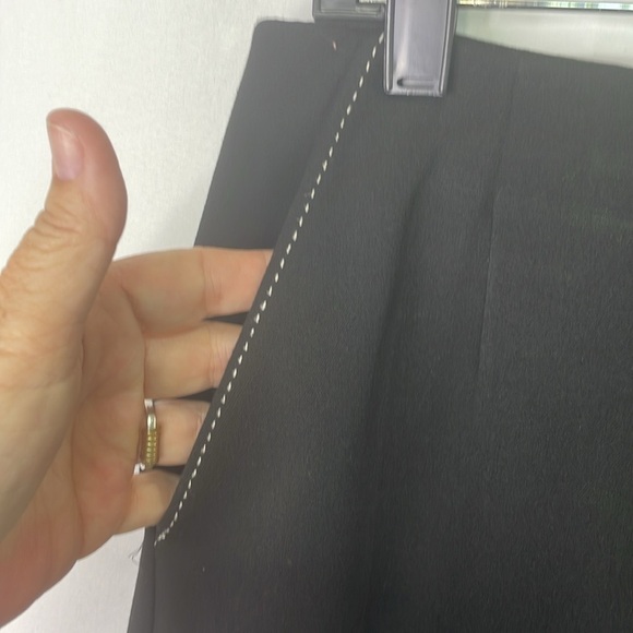 🏁 Talbots black midi skirt with pockets and cream contrast stitching - Picture 2 of 4